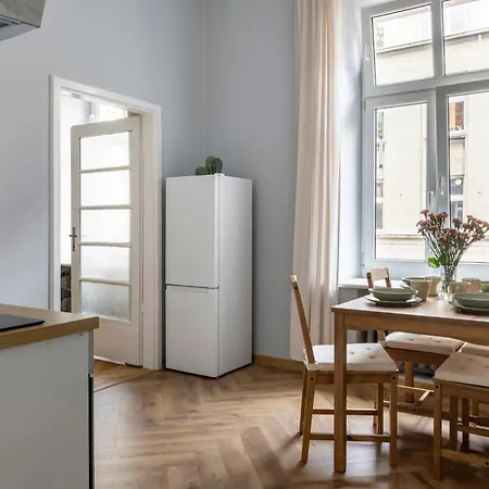 Apartmán Anta Warszawska *