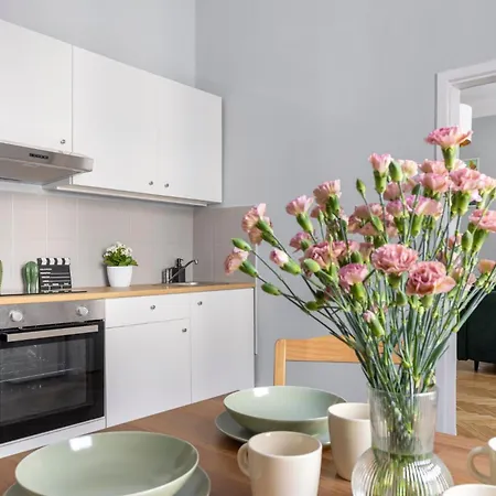 Anta Warszawska Apartmán